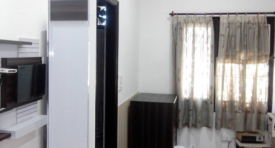 Hotel Surya Clock Tower Road, Ludhiana 4